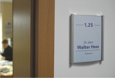 wegweiser;leitschilder;leitsystem;fluchtwegeschilder;fluchtschilder""